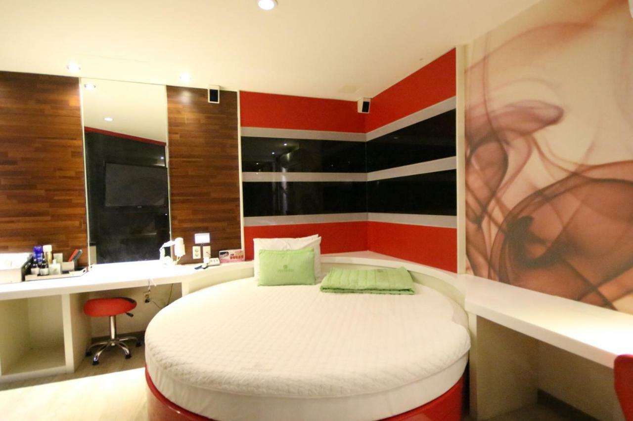 Dongrae Vov Hotel Пусан Екстериор снимка